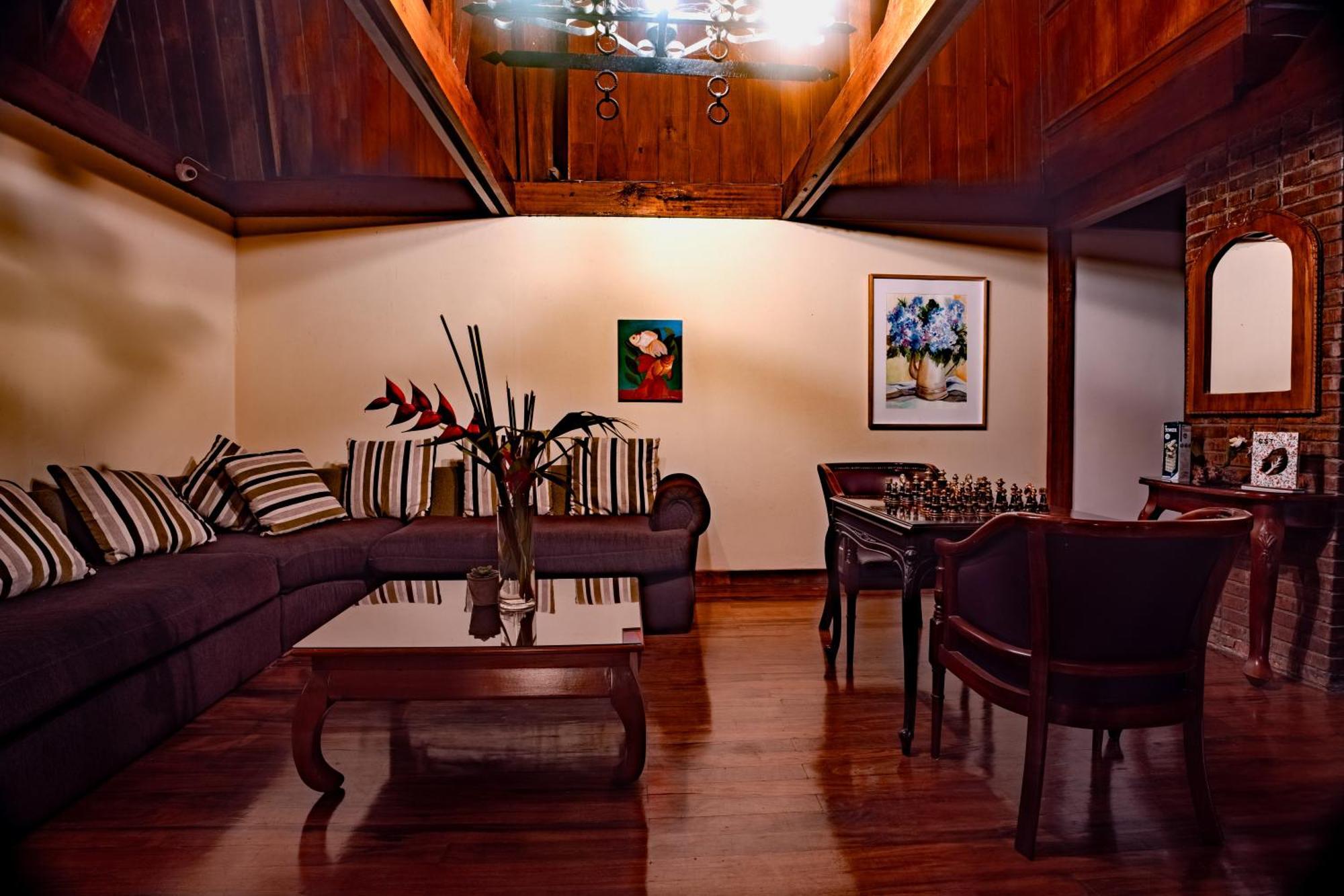 Hotel Villa Florencia Turrialba Exteriér fotografie